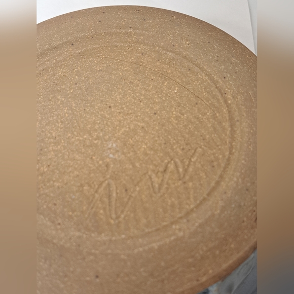 Vintage Stoneware Pottery Casserole Bowl Signed Brown Blue and Red.o - Picture 7 of 7